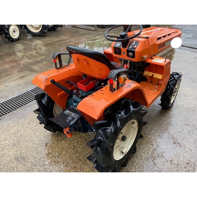 KUBOTA トラクター B1200D