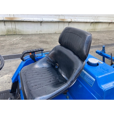 ISEKI トラクター TU120F