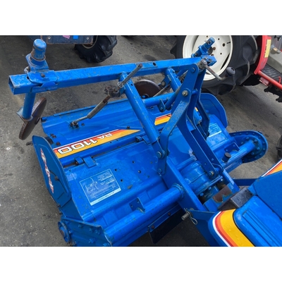 ISEKI トラクター TU120F