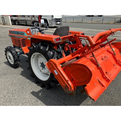 KUBOTA トラクター L1-245