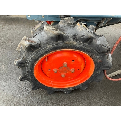 KUBOTA トラクター B6000D
