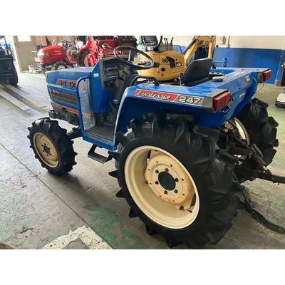 ISEKI トラクター TA247F