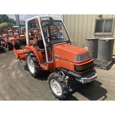 KUBOTA トラクター X20