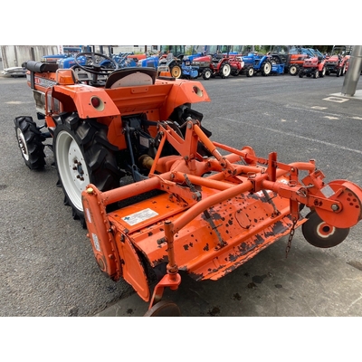 KUBOTA トラクター L1802D