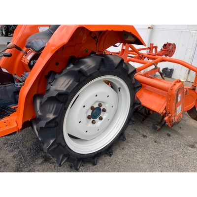 KUBOTA トラクター L1802D