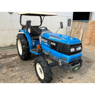 NEW HOLLAND トラクター 