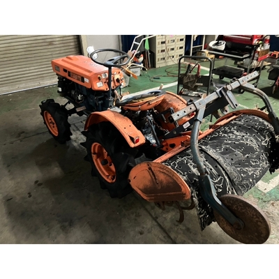 KUBOTA トラクター B6000