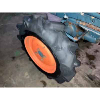 KUBOTA トラクター B6000
