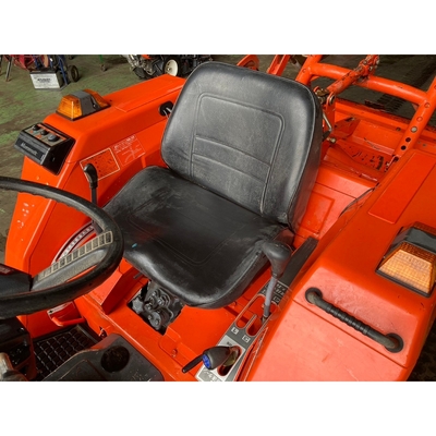 KUBOTA トラクター L1-195D