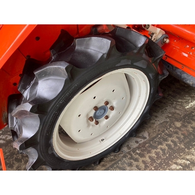 KUBOTA トラクター L1-195D