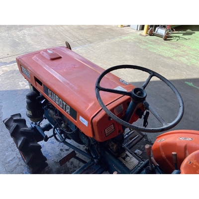 KUBOTA トラクター B6000