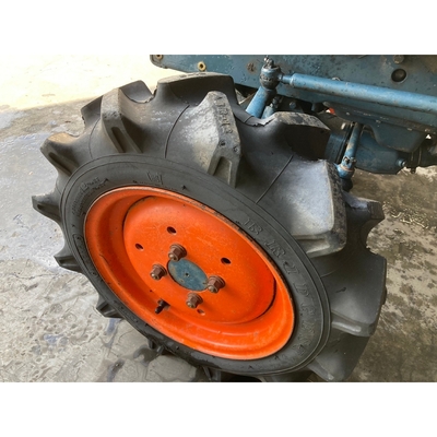 KUBOTA トラクター B6000