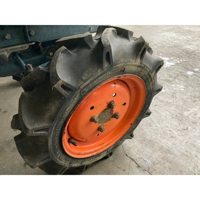 KUBOTA トラクター B6000