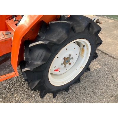 KUBOTA トラクター L1-20S