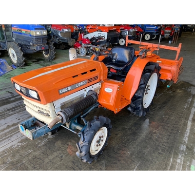 KUBOTA トラクター  B1600D