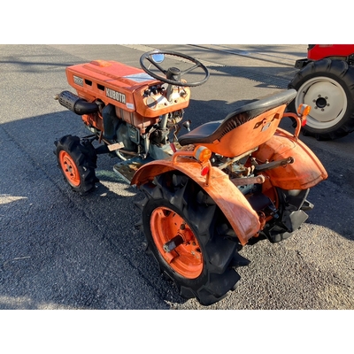 KUBOTA トラクター B5001