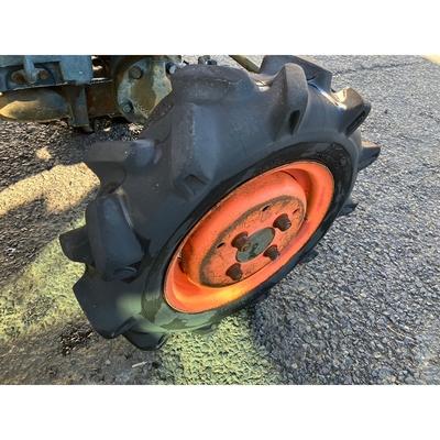 KUBOTA トラクター B5001