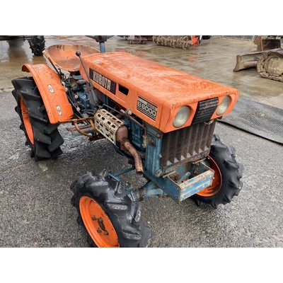 KUBOTA トラクター B6000