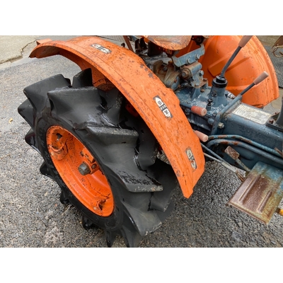 KUBOTA トラクター B6000