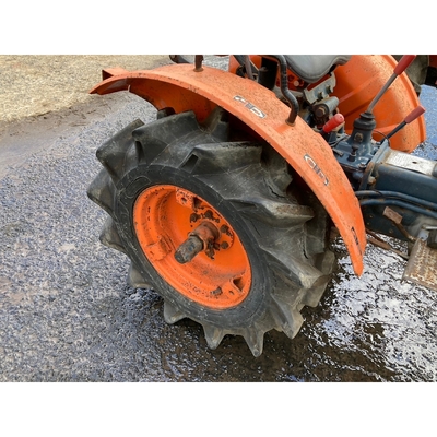 KUBOTA トラクター B6000D