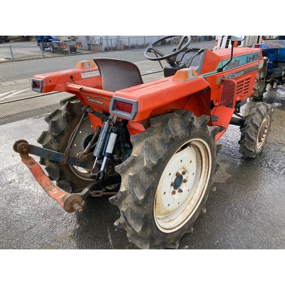 KUBOTA トラクター L1-185D
