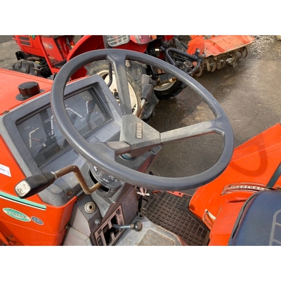 KUBOTA トラクター L1-185D