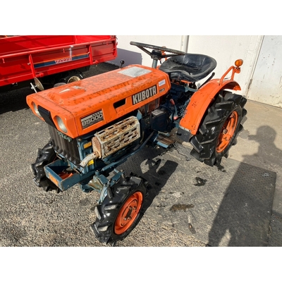 KUBOTA トラクター B5000