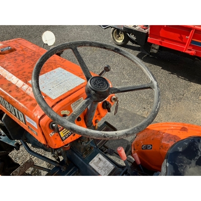 KUBOTA トラクター B5000