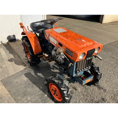 KUBOTA トラクター B5000