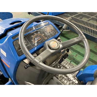 ISEKI トラクター TF5F
