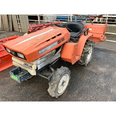 KUBOTA トラクター B1200D