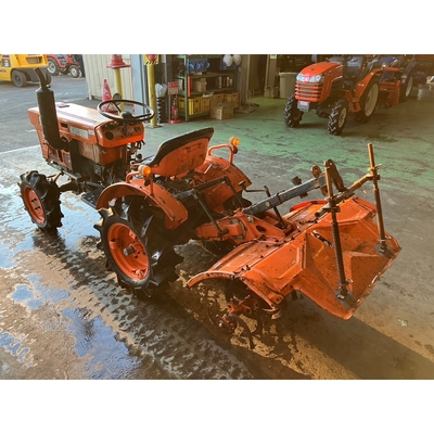 KUBOTA トラクター B6001D