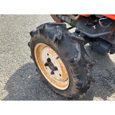KUBOTA トラクター GB14