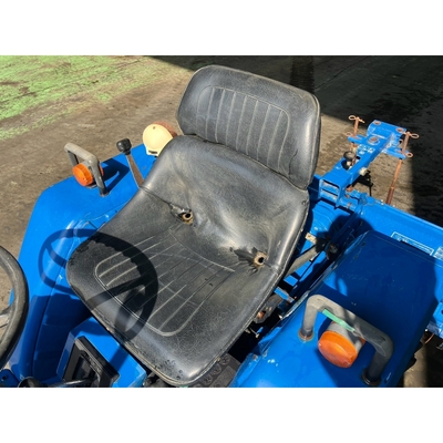 ISEKI トラクター TU1400F