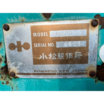 KOMATSU ミニ油圧ショベル 