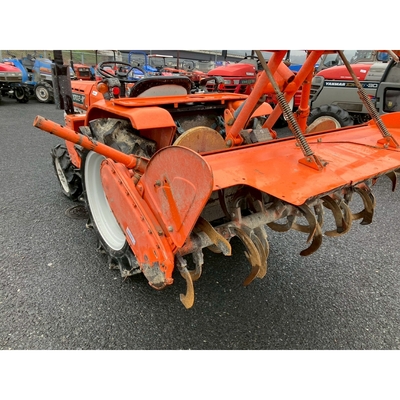 KUBOTA トラクター B1702