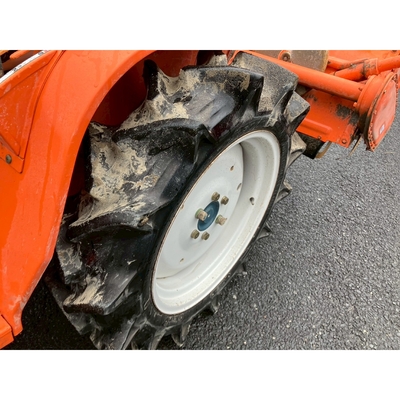 KUBOTA トラクター B1702