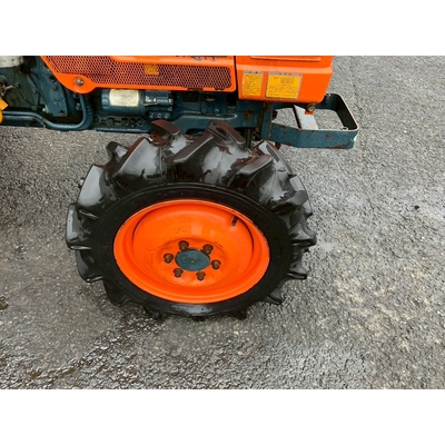 KUBOTA トラクター L1501D