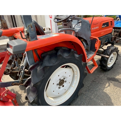 KUBOTA トラクター KL230