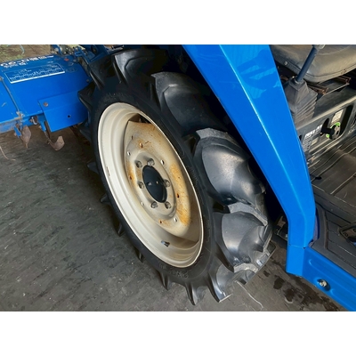 ISEKI トラクター TA207F
