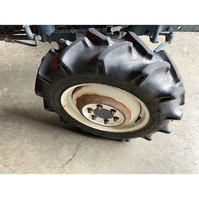 KUBOTA トラクター L1-205D