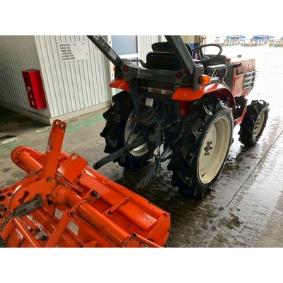KUBOTA トラクター GB20