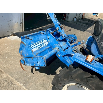 ISEKI トラクター TX1210F