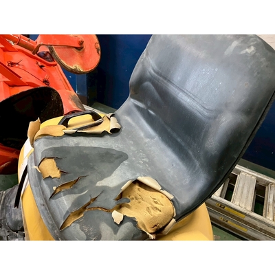 KOMATSU ユンボ 