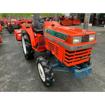 KUBOTA トラクター L1-205D