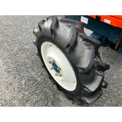 KUBOTA トラクター L1-205D
