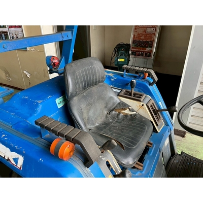 ISEKI トラクター TU200F