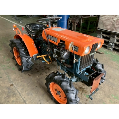 KUBOTA トラクター B5000D