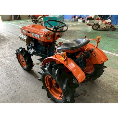 KUBOTA トラクター B5000D