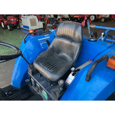 ISEKI トラクター TA250F
